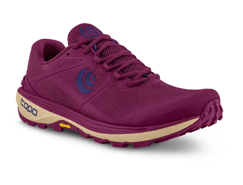 Pet ProductsWomen's Terraventure 4 Shoe - Berry/Violet